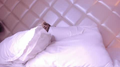 marco_deluxe online show from April 2026 01:41:02 PM
