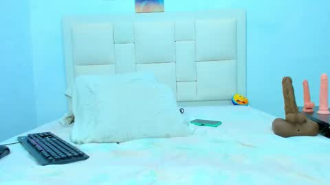 Marco Luis online show from February 2025 11:32:02 PM