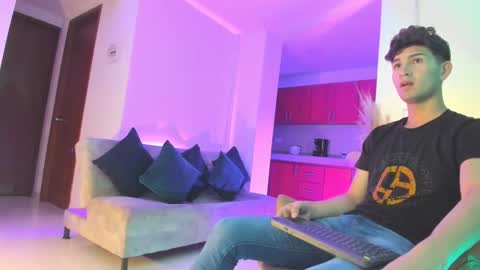 marcus_fire online show from February 2025 05:30:01 AM