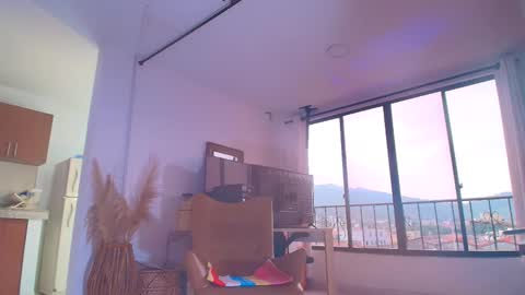 marcus_fire online show from October 2025 06:39:01 PM