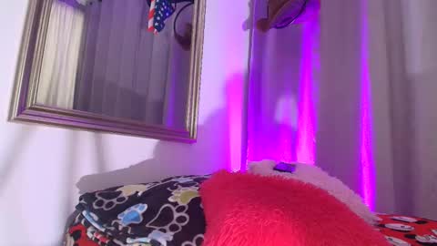 marcus_fire online show from October 2025 01:20:01 PM