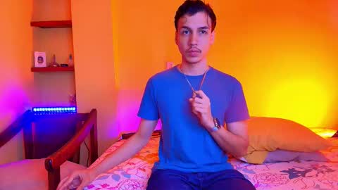 Snapshot of marcus_hanks chatting on September 2025 07:12:01 AM Marcus Hanks online show from September 2025 07:12:01 AM