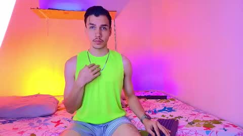 Snapshot of marcus_hanks chatting on November 2025 03:40:02 AM Marcus Hanks online show from November 2025 03:40:02 AM