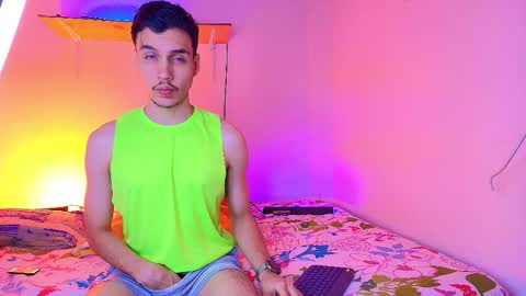 Snapshot of marcus_hanks chatting on December 2025 03:49:02 AM Marcus Hanks online show from December 2025 03:49:02 AM