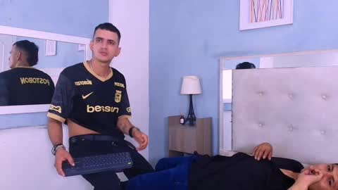 marcus hans online show from September 2025 08:00:02 PM