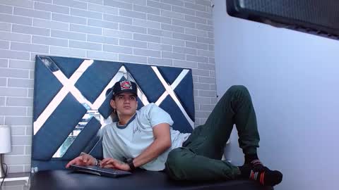 marcus hans online show from October 2025 12:26:02 PM