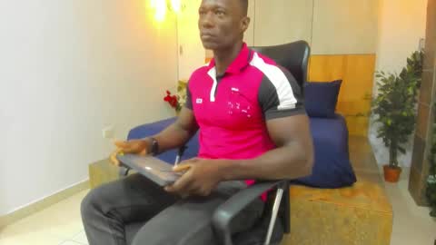 Snapshot of marcusblack_ chatting on September 2025 11:45:01 AM Marcusssss online show from September 2025 11:45:01 AM