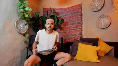 Snapshot of marcusrain_ chatting on September 2025 03:23:02 AM Marcus online show from September 2025 03:23:02 AM