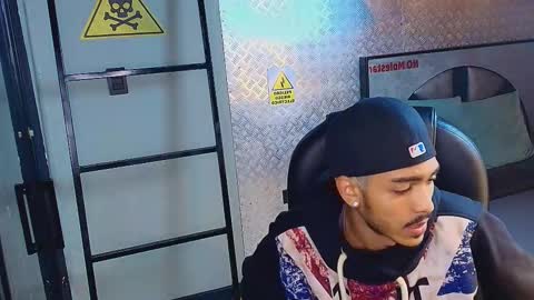 Snapshot of marcusrain_ chatting on October 2025 03:13:02 AM Marcus online show from October 2025 03:13:02 AM