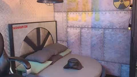 Snapshot of marcusrain_ chatting on October 2025 03:14:02 AM Marcus online show from October 2025 03:14:02 AM