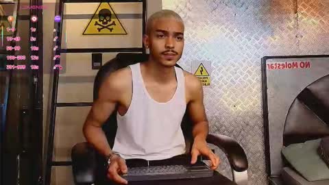 Snapshot of marcusrain_ chatting on October 2025 03:37:02 AM Marcus online show from October 2025 03:37:02 AM