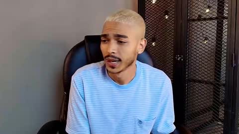 Snapshot of marcusrain_ chatting on October 2025 03:47:01 AM Marcus online show from October 2025 03:47:01 AM