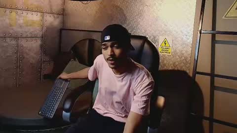 Snapshot of marcusrain_ chatting on January 2026 05:22:02 AM Marcus online show from January 2026 05:22:02 AM