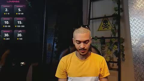 Snapshot of marcusrain_ chatting on February 2026 12:25:02 AM Marcus online show from February 2026 12:25:02 AM