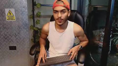 Snapshot of marcusrain_ chatting on February 2026 03:49:02 AM Marcus online show from February 2026 03:49:02 AM