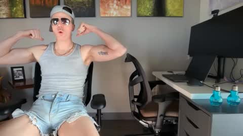 Snapshot of marcusripped1 chatting on April 2026 12:30:01 PM Marcus online show from April 2026 12:30:01 PM