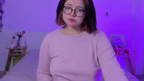 Snapshot of marcy_grey chatting on March 2025 10:24:02 AM danna online show from March 2025 10:24:02 AM