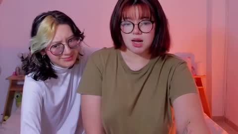 Snapshot of marcy_grey chatting on March 2025 10:32:02 PM danna online show from March 2025 10:32:02 PM