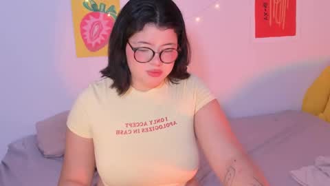 Snapshot of marcy_grey chatting on October 2025 11:38:02 AM danna online show from October 2025 11:38:02 AM