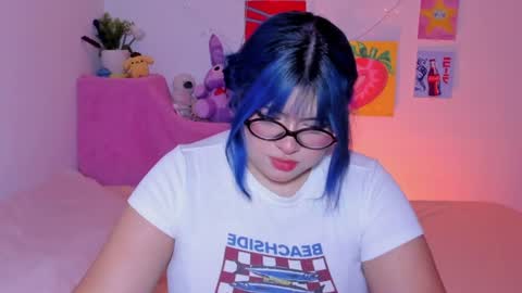 Snapshot of marcy_grey chatting on July 2026 04:29:01 AM danna online show from July 2026 04:29:01 AM