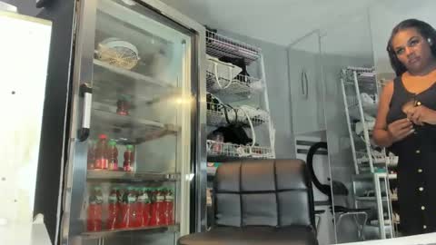 Snapshot of mareiaa chatting on January 2025 11:34:02 PM Mareia online show from January 2025 11:34:02 PM