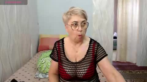Snapshot of margaretstar chatting on June 2026 09:01:01 AM MargaretStar online show from June 2026 09:01:01 AM