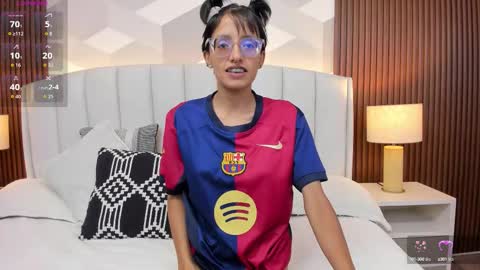Aitana online show from October 2025 01:44:02 AM