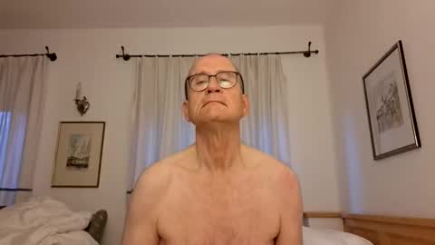 marginalie online show from October 2025 05:38:02 AM