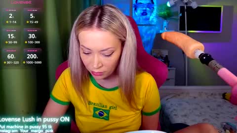 Snapshot of margohotty chatting on October 2025 04:13:02 AM Margo for you   online show from October 2025 04:13:02 AM