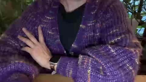 Elle online show from January 2026 01:25:02 PM