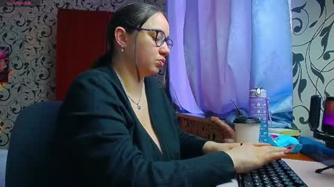 Snapshot of margosweet777 chatting on March 2026 06:25:01 AM margosweet777 online show from March 2026 06:25:01 AM