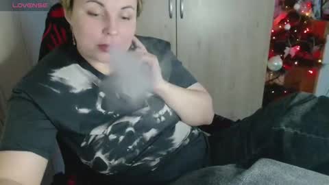 Mari online show from December 2025 06:52:01 AM