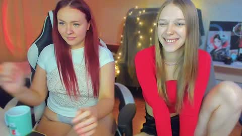 Kiku and Marii - online show from December 2024 09:04:01 PM