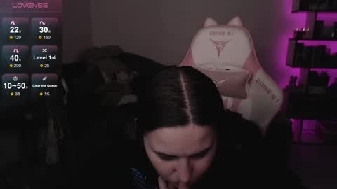 mari moore online show from October 2025 05:39:01 PM