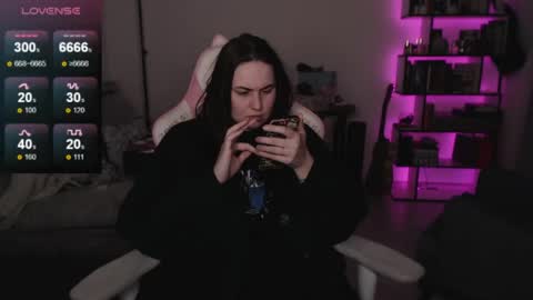 Snapshot of mari_moore7 chatting on March 2026 03:23:01 AM mari moore online show from March 2026 03:23:01 AM