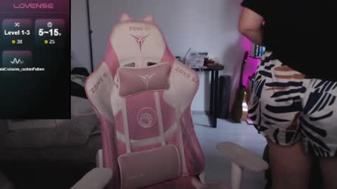 Snapshot of mari_moore7 chatting on March 2026 08:26:01 AM mari moore online show from March 2026 08:26:01 AM