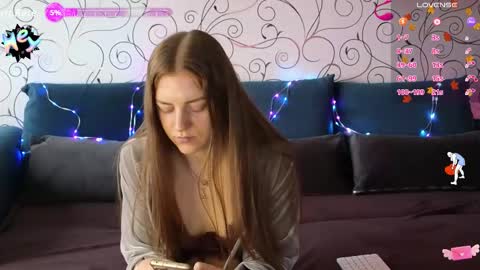 MARI online show from September 2025 09:36:02 AM