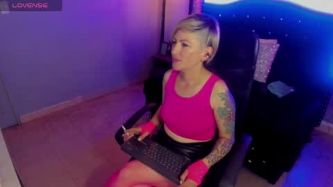 Snapshot of maria_fernandaxxx_ chatting on January 2025 06:09:01 AM Maria fernanda online show from January 2025 06:09:01 AM