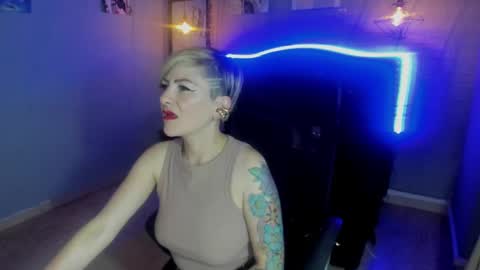 Snapshot of maria_fernandaxxx_ chatting on January 2025 08:30:02 PM Maria fernanda online show from January 2025 08:30:02 PM