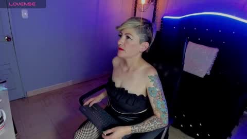 Snapshot of maria_fernandaxxx_ chatting on January 2025 12:10:01 PM Maria fernanda online show from January 2025 12:10:01 PM