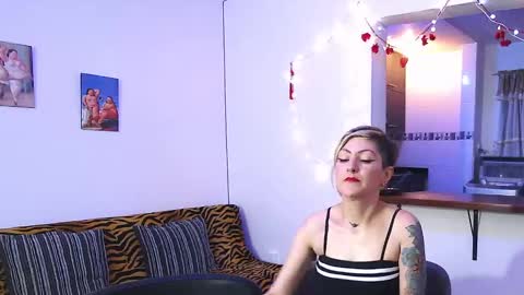 Snapshot of maria_fernandaxxx_ chatting on February 2025 05:29:01 PM Maria fernanda online show from February 2025 05:29:01 PM