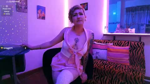 Snapshot of maria_fernandaxxx_ chatting on September 2025 12:23:02 AM Maria fernanda online show from September 2025 12:23:02 AM