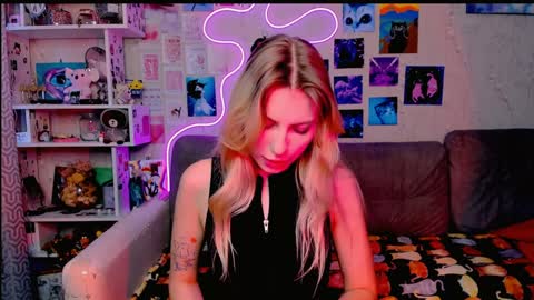 Maria online show from December 2024 03:30:01 AM