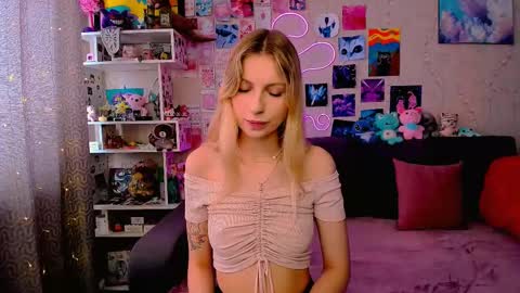 Maria online show from March 2025 04:30:02 AM