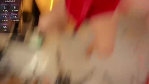 Maria Isabell  online show from October 2025 07:16:02 PM