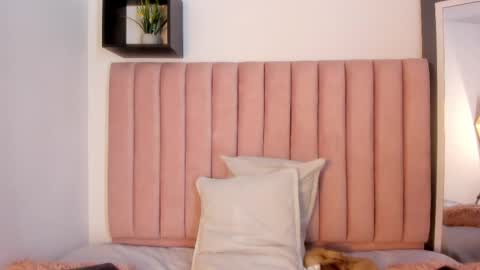 Snapshot of mariaa__fernanda chatting on April 2026 11:27:01 AM mariaa__fernanda online show from April 2026 11:27:01 AM