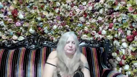Snapshot of mariabelladonna chatting on December 2025 12:20:02 AM Maria online show from December 2025 12:20:02 AM