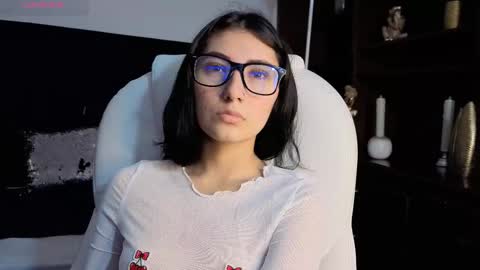 Snapshot of mariagh_ chatting on November 2025 07:13:01 PM Maria online show from November 2025 07:13:01 PM