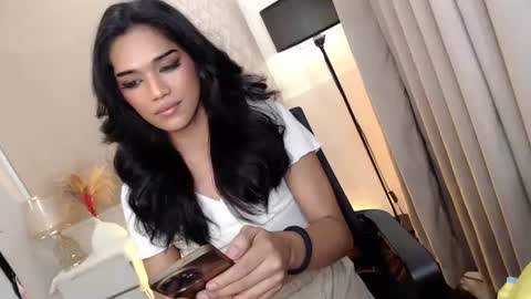 mariah_clara online show from November 2025 12:02:01 AM