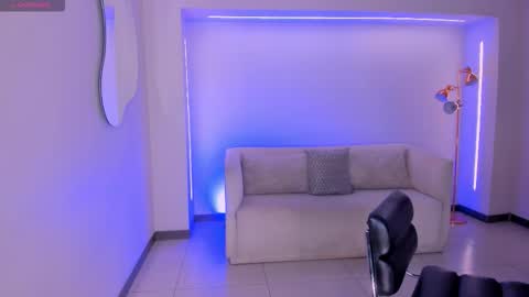 Snapshot of mariaherrera_ chatting on September 2025 08:35:02 PM MARIA HERRERA  online show from September 2025 08:35:02 PM